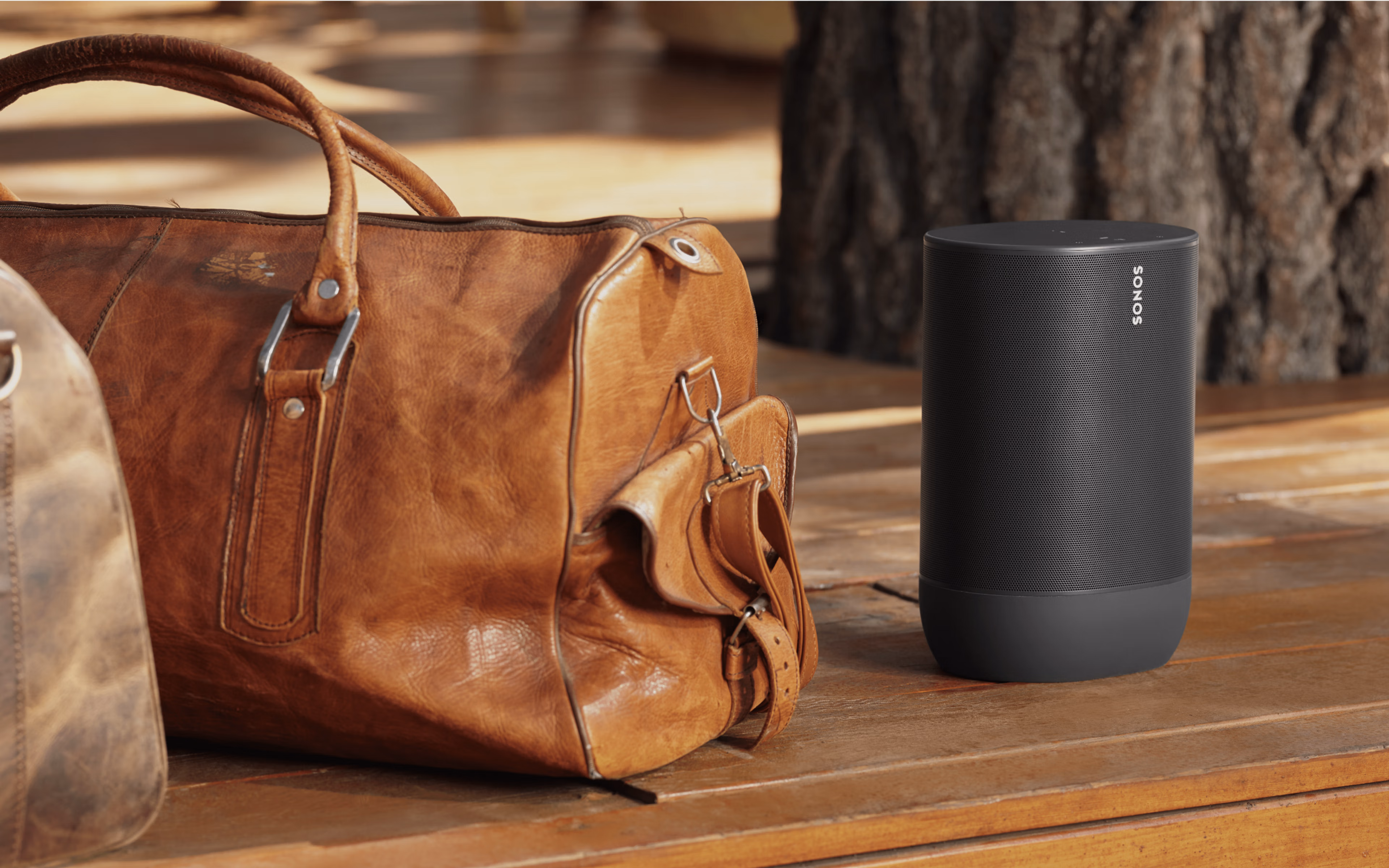 Move Black with duffel bag