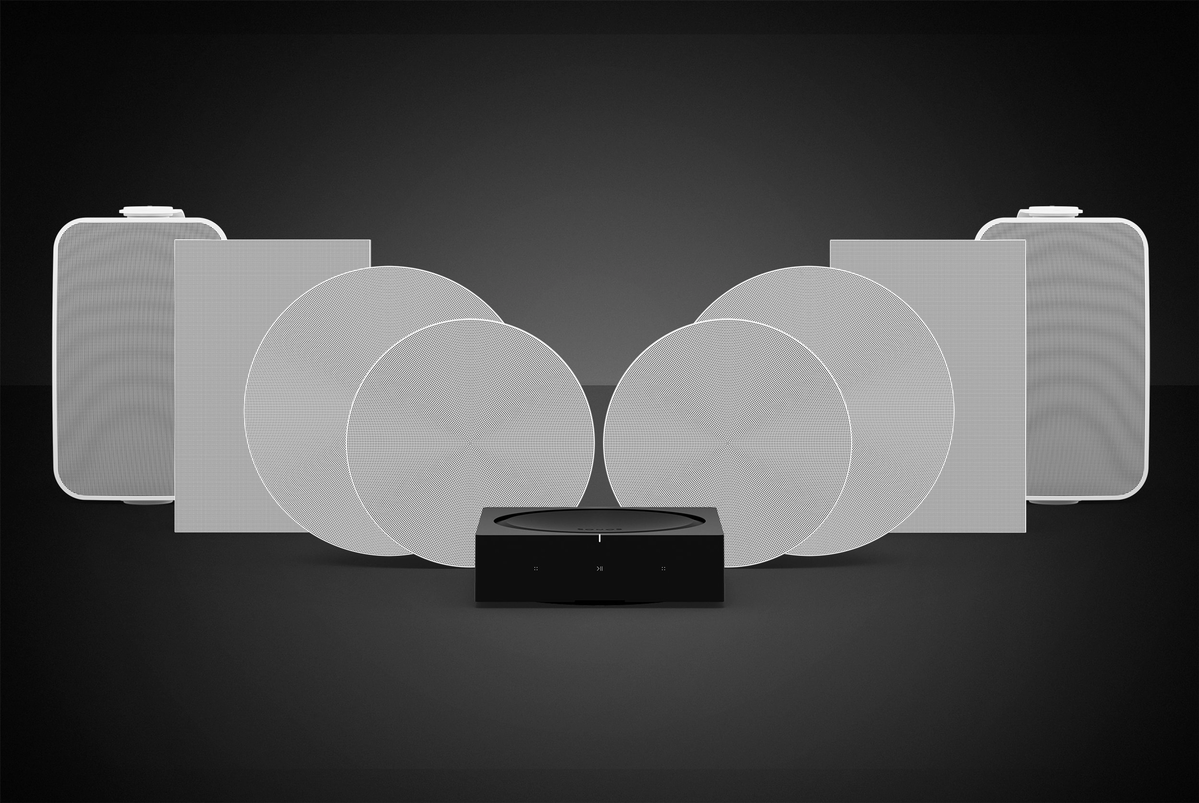 Volledige assortiment Sonance-speakers, afgebeeld met Amp