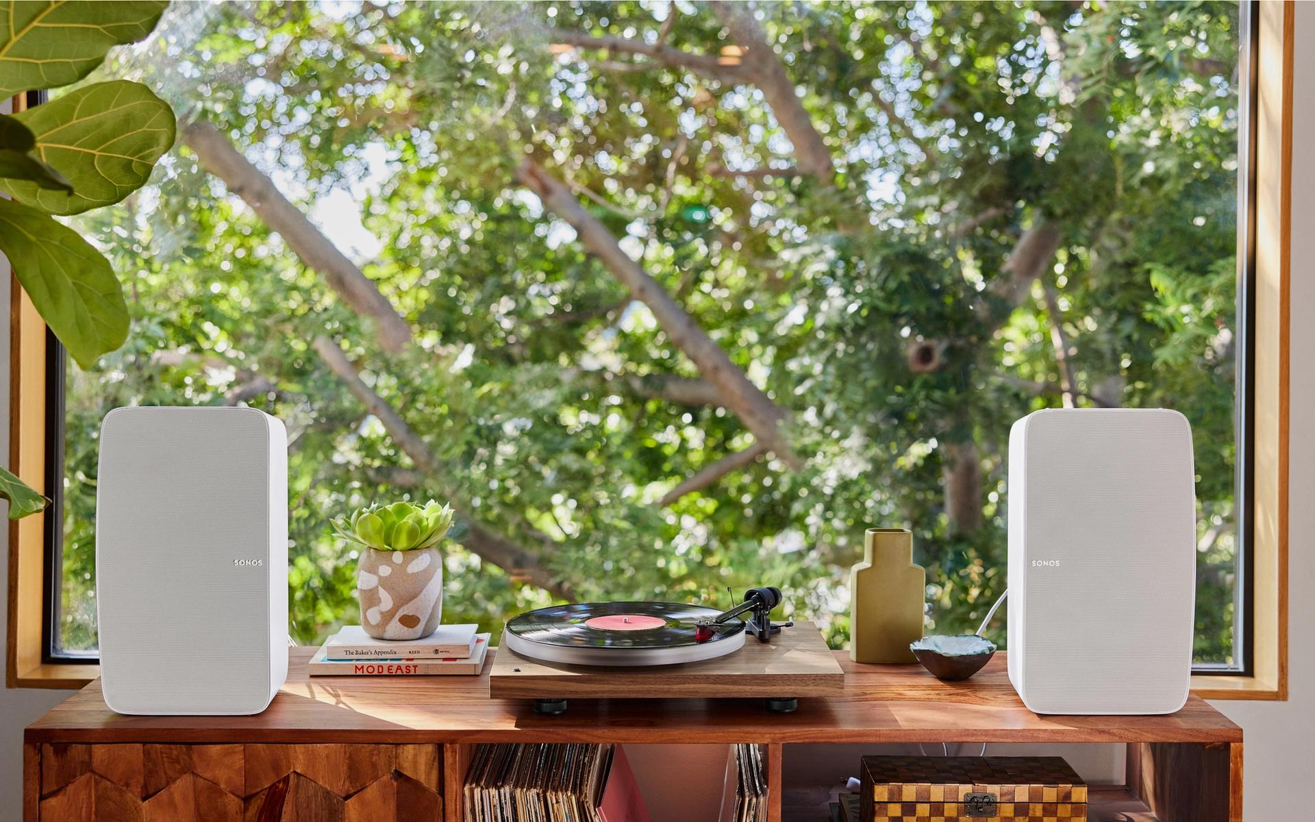 Five: Our Most Powerful Wireless Home Speaker | Sonos 