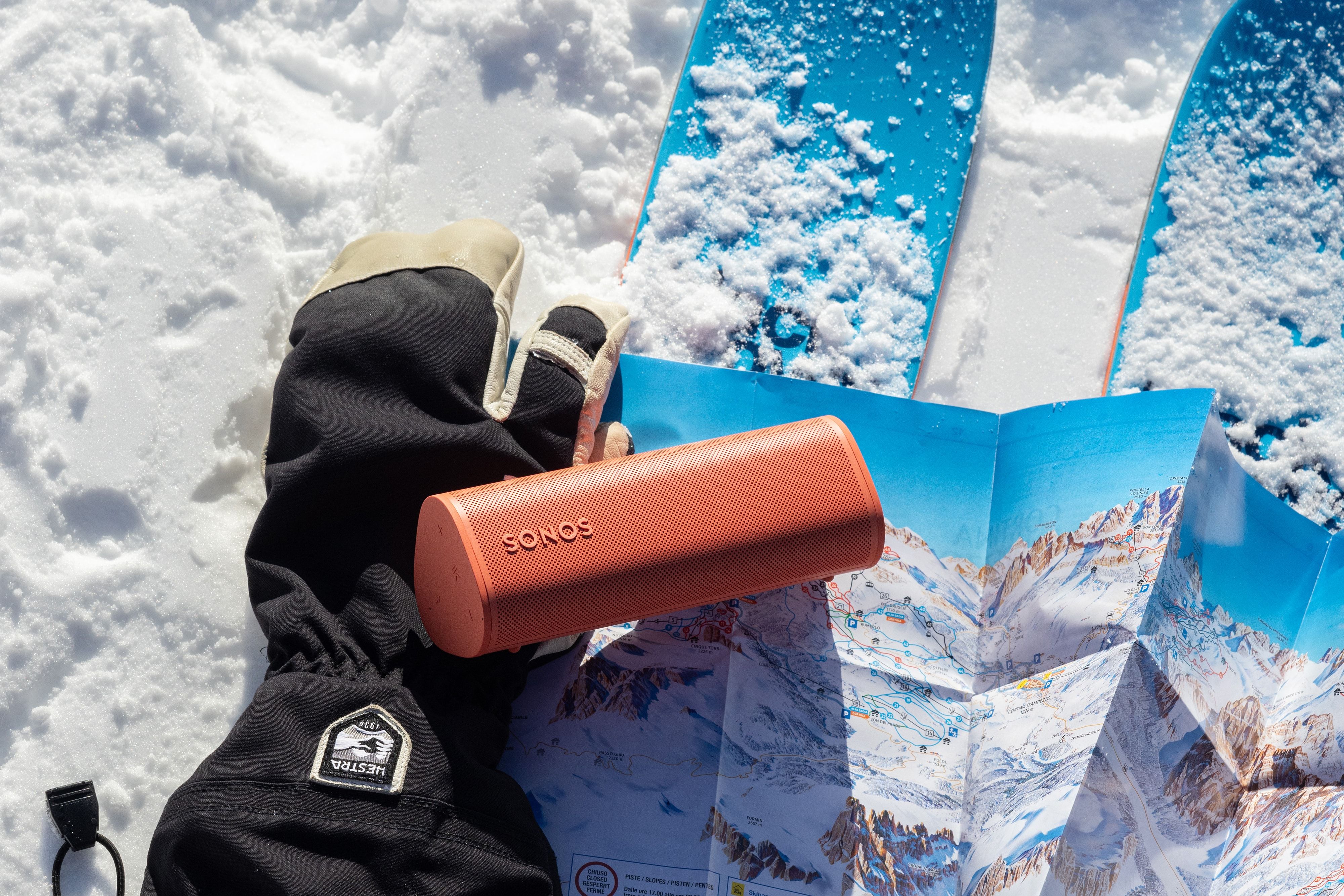 Sonos Roam 2：防水設計のポータブルBluetoothスピーカー | Sonos