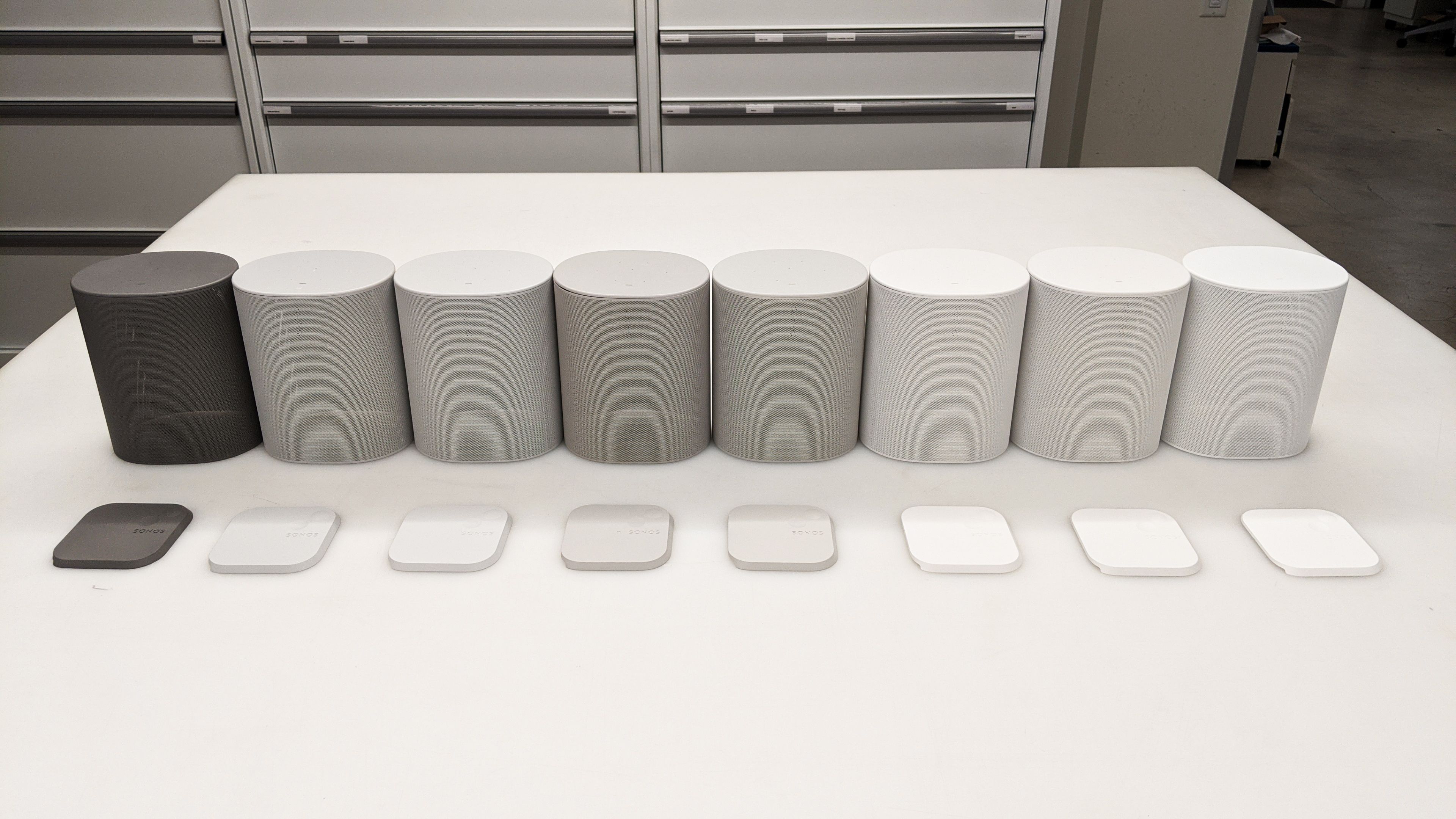 Move Lunar White：Sonosの色、素材、仕上げ担当デザインディレクター