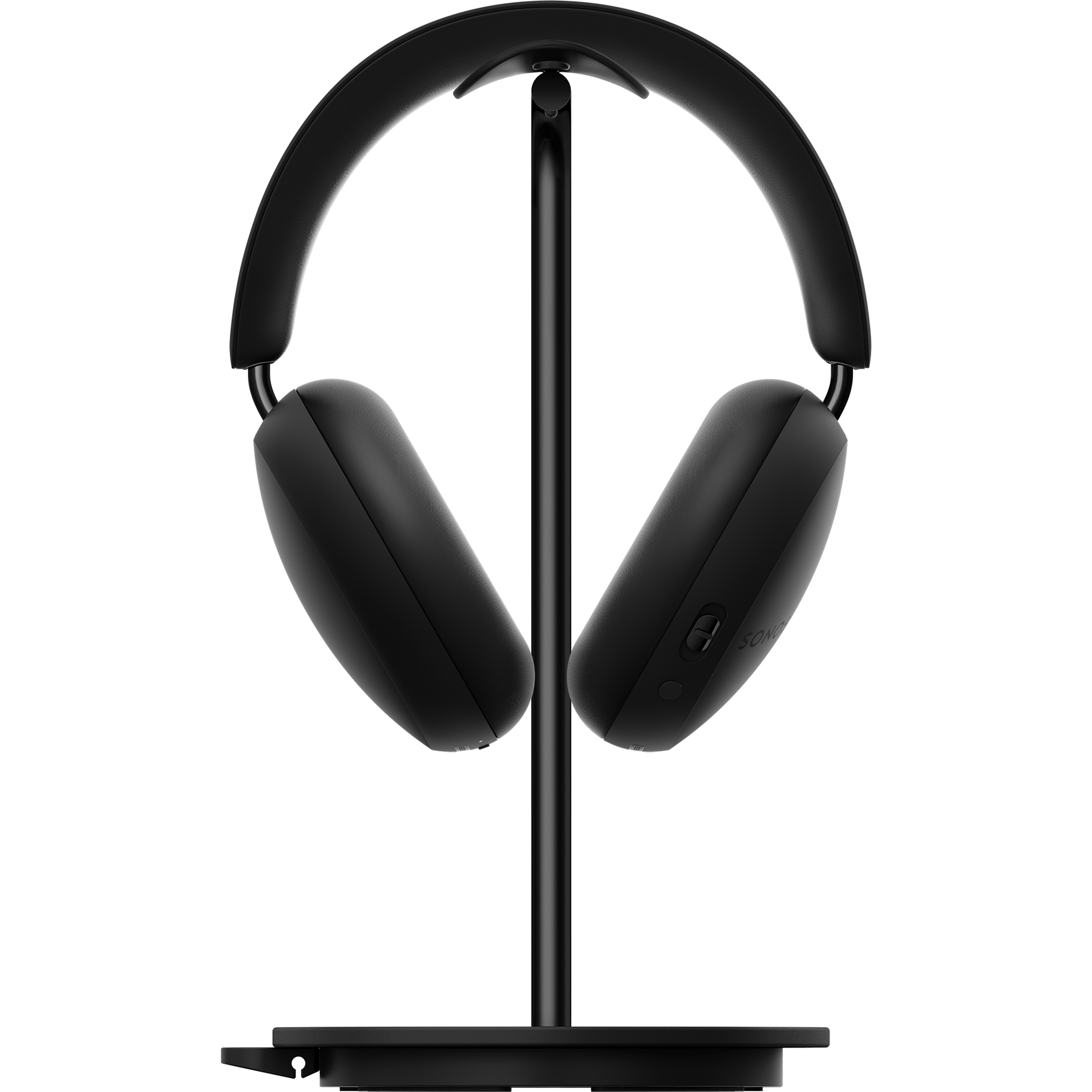 mustat Sonos Ace -kuulokkeet edestä päin Sonos Ace -kuulokkeille tarkoitetussa Sanus-telineessä